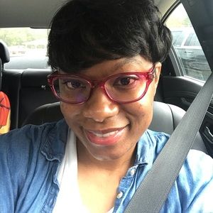 Meet your Posher, Tonia